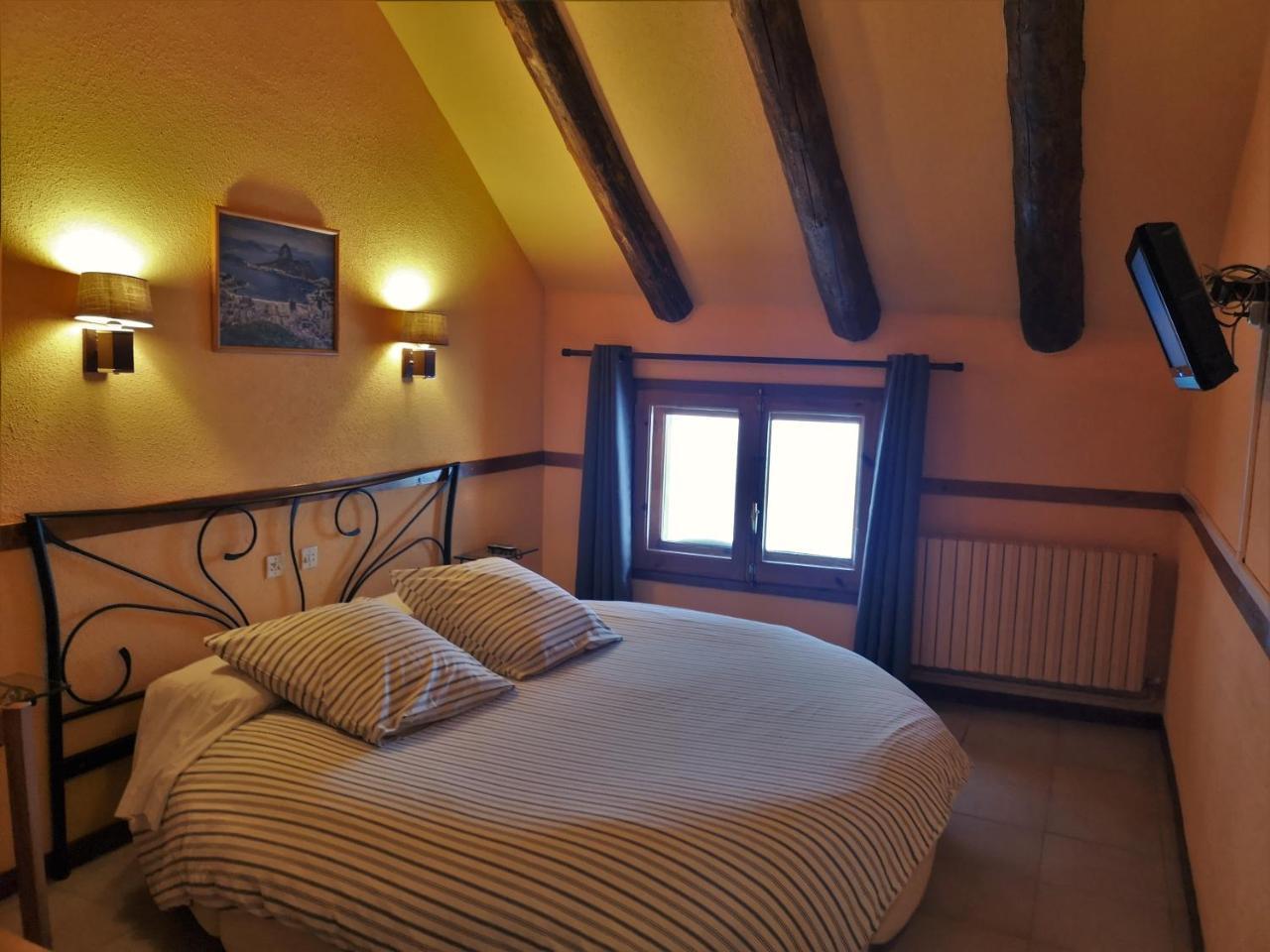 Hotel Copacabana Пас-де-ла-Каса Экстерьер фото